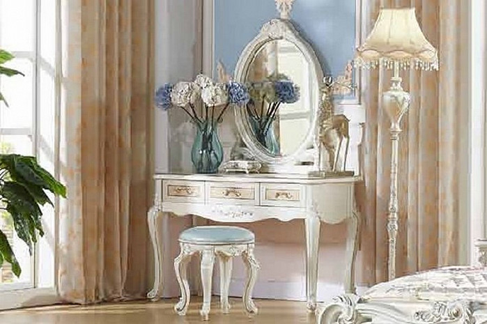 Туалетный столик с зеркалом в стиле классика Флорентина фото 1