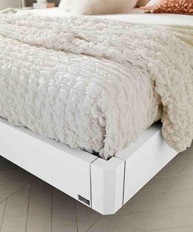Кровать двуспальная белая Caprice фото 2