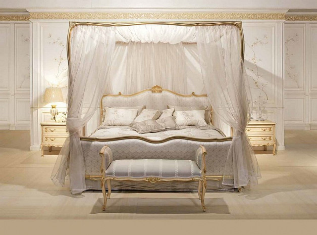 Кровать классическая итальянская Luigi XV Strauss фото 4