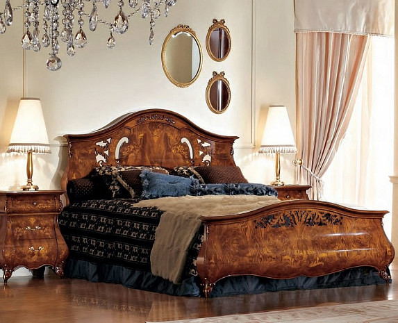 Кровать двуспальная из массива классическая Monreale фото 1