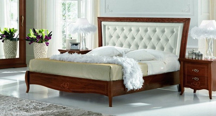 Двуспальная кровать из массива дерева Ninfea орех фото 1