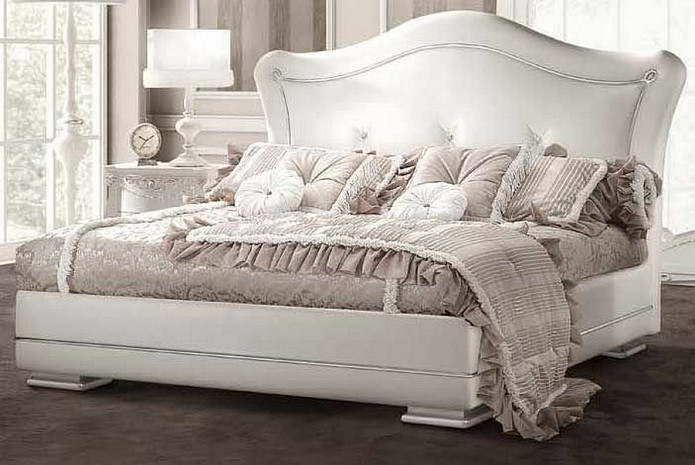 Кровать двуспальная из массива белая Alchimie Naxos фото 1
