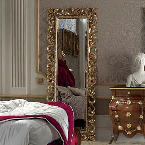 Зеркало в спальню напольное La Belle Epoque фото 1