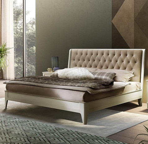 Кровать двуспальная с мягким изголовьем белая Giotto фото 1