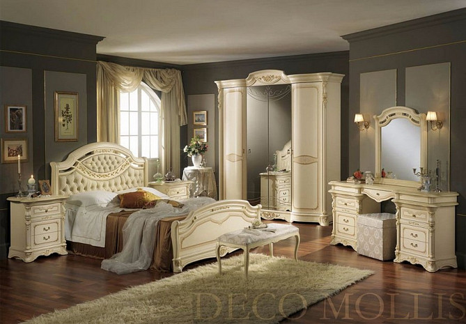 Спальня классическая светлая Regina фото 1