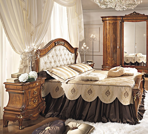 Кровать двуспальная с мягким изголовьем Napoleone фото 1