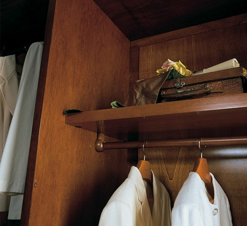 Шкаф для одежды с зеркалами Marie Claire грецкий орех фото 4