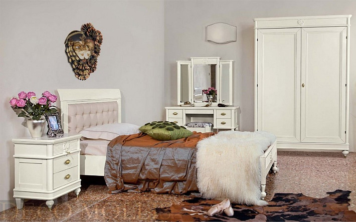 Спальня в классическом стиле Бурбон фото 2