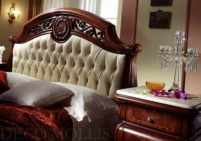 Спальня классическая из массива Ducale фото 9