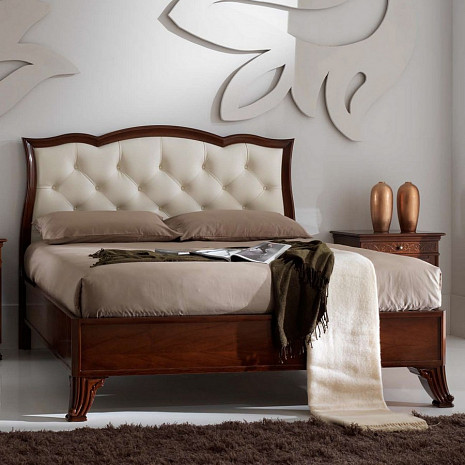 Кровать двуспальная классическая с капитоне Dali фото 1
