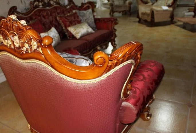 Классическая мягкая мебель в гостиную Аполло фото 4