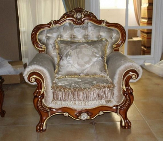 Мягкое кресло в гостиную Мадейра фото 1