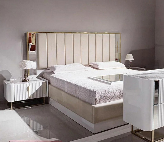 Кровать двуспальная в современном стиле Левада фото 1