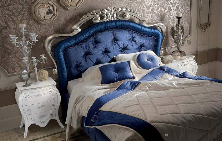 Кровать двуспальная классическая La Belle Epoque с изголовьем Crystall фото 1