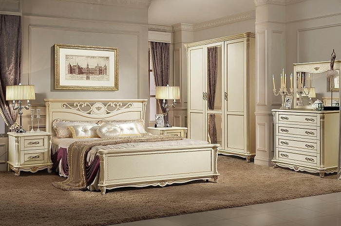 Зеркало для спальни на стену Алези фото 2