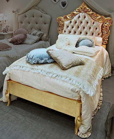 Кровать классическая с мягким изголовьем Bellini фото 1