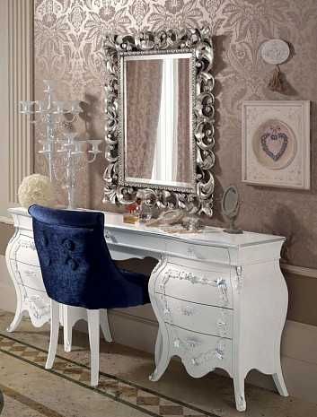 Зеркало в спальню классическое La Belle Epoque фото 4
