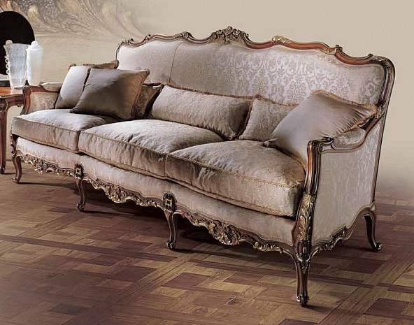 Итальянский диван трехместный классика Luigi XV Belli фото 1