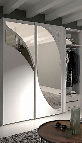 Шкаф купе для одежды белый в современном стиле Iris фото 2