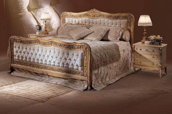 Кровать классическая итальянская Luigi XV Frescobaldi фото 1