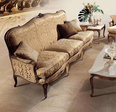 Итальянский диван в гостиную Luigi XV Maupassant фото 1